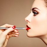 Backstage Makeup Secrets: How to Look Like a Celebrity